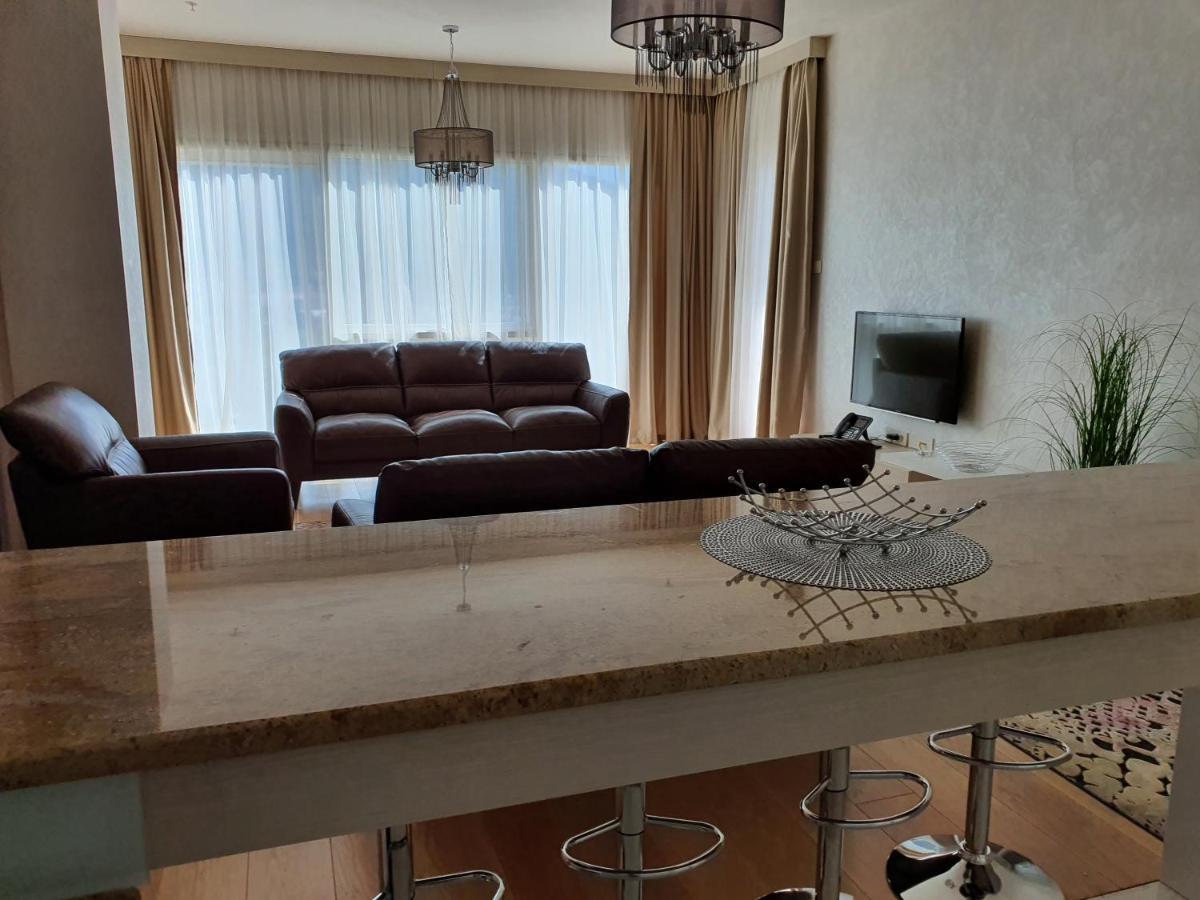 Apartman Lav Tre Canne Apartment Budva Luaran gambar